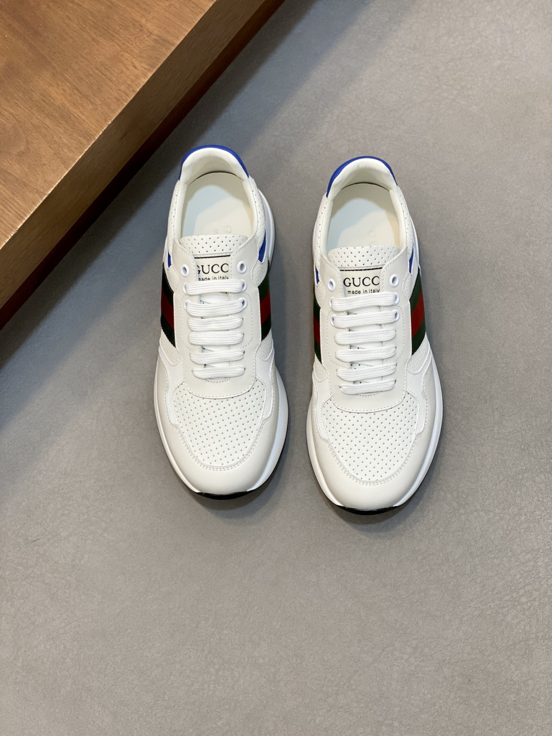 Gucci休闲运动鞋