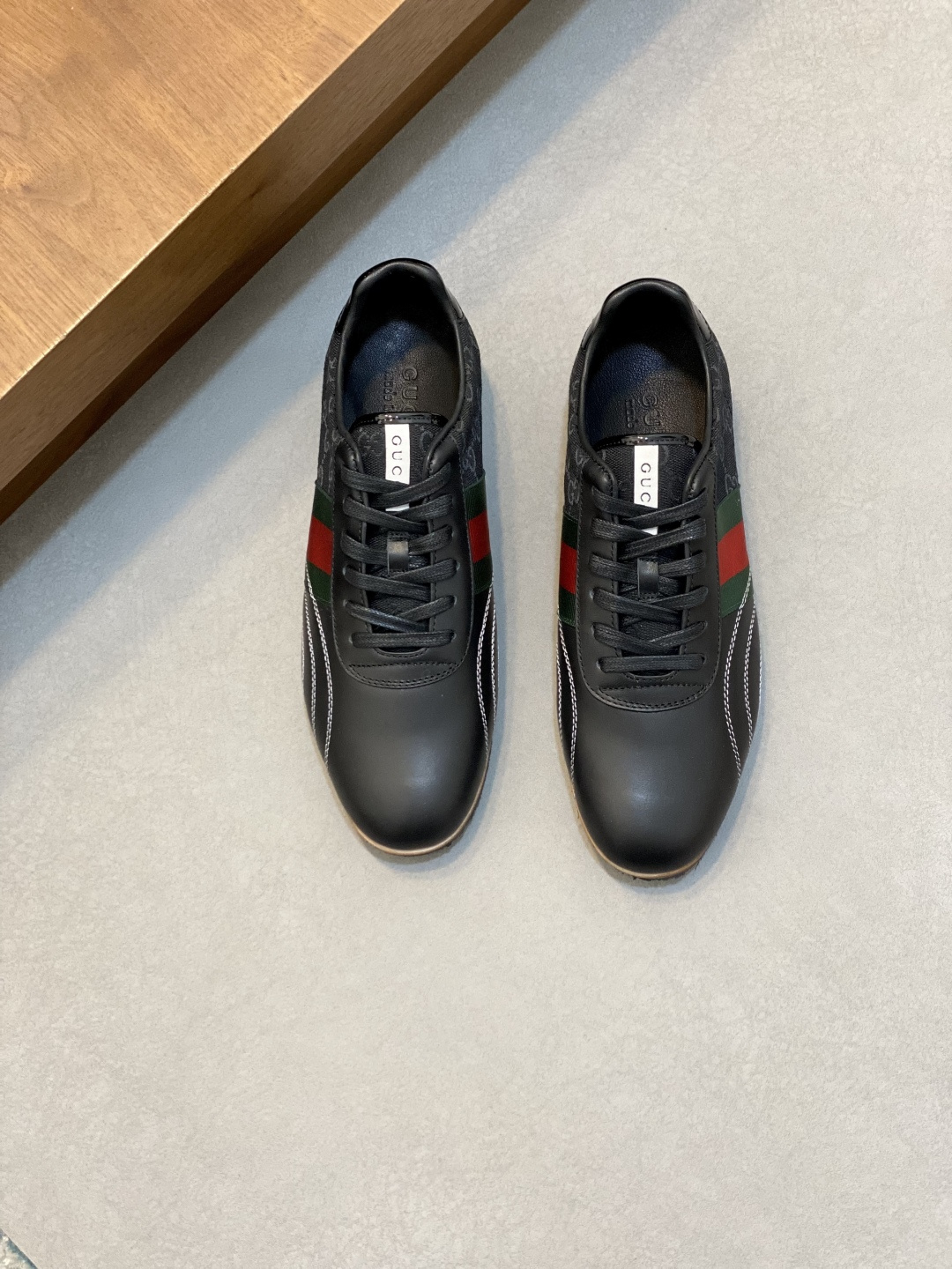Gucci黑老花德训鞋