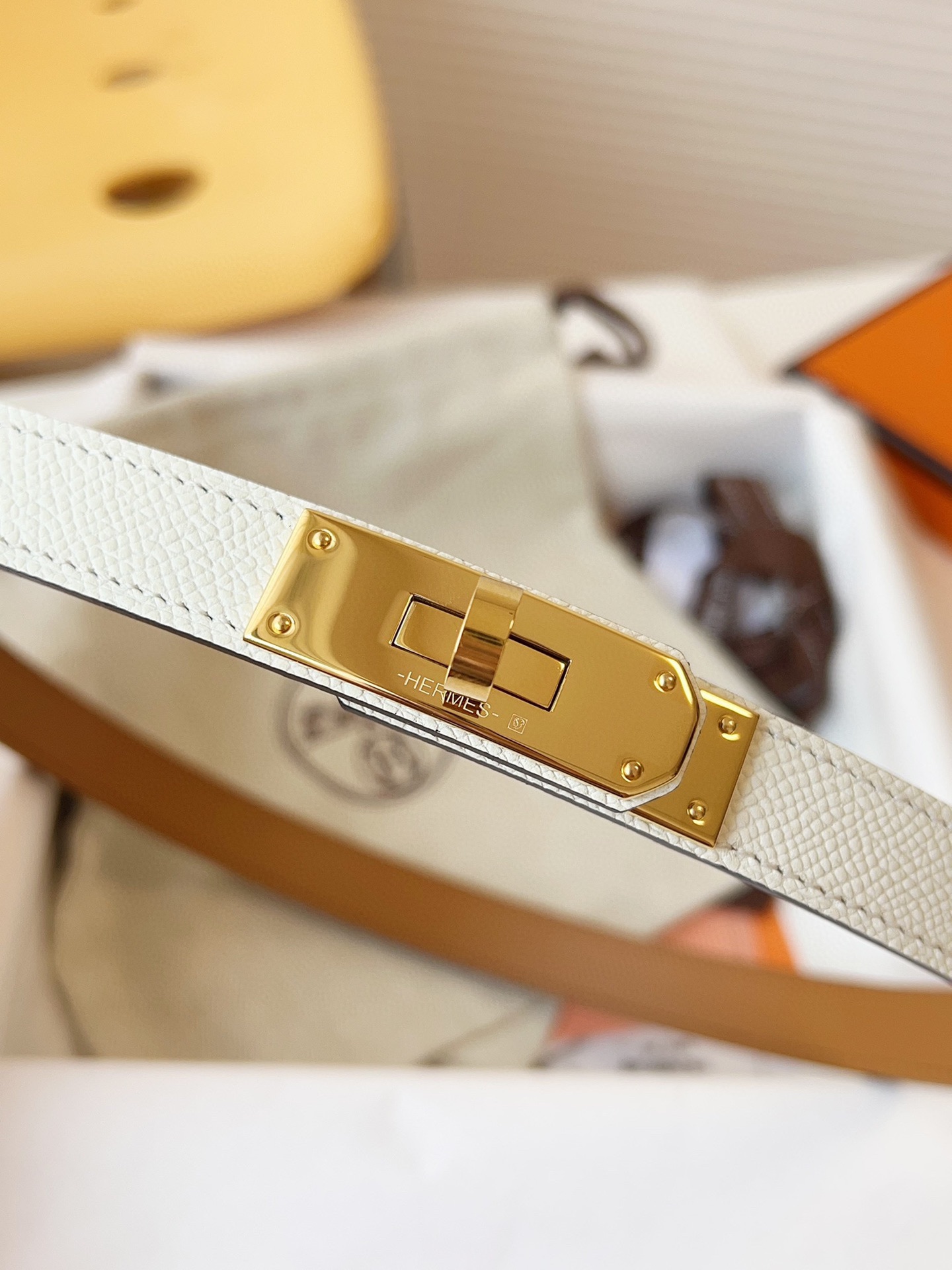 HERMÈS 슬림 레더 벨트