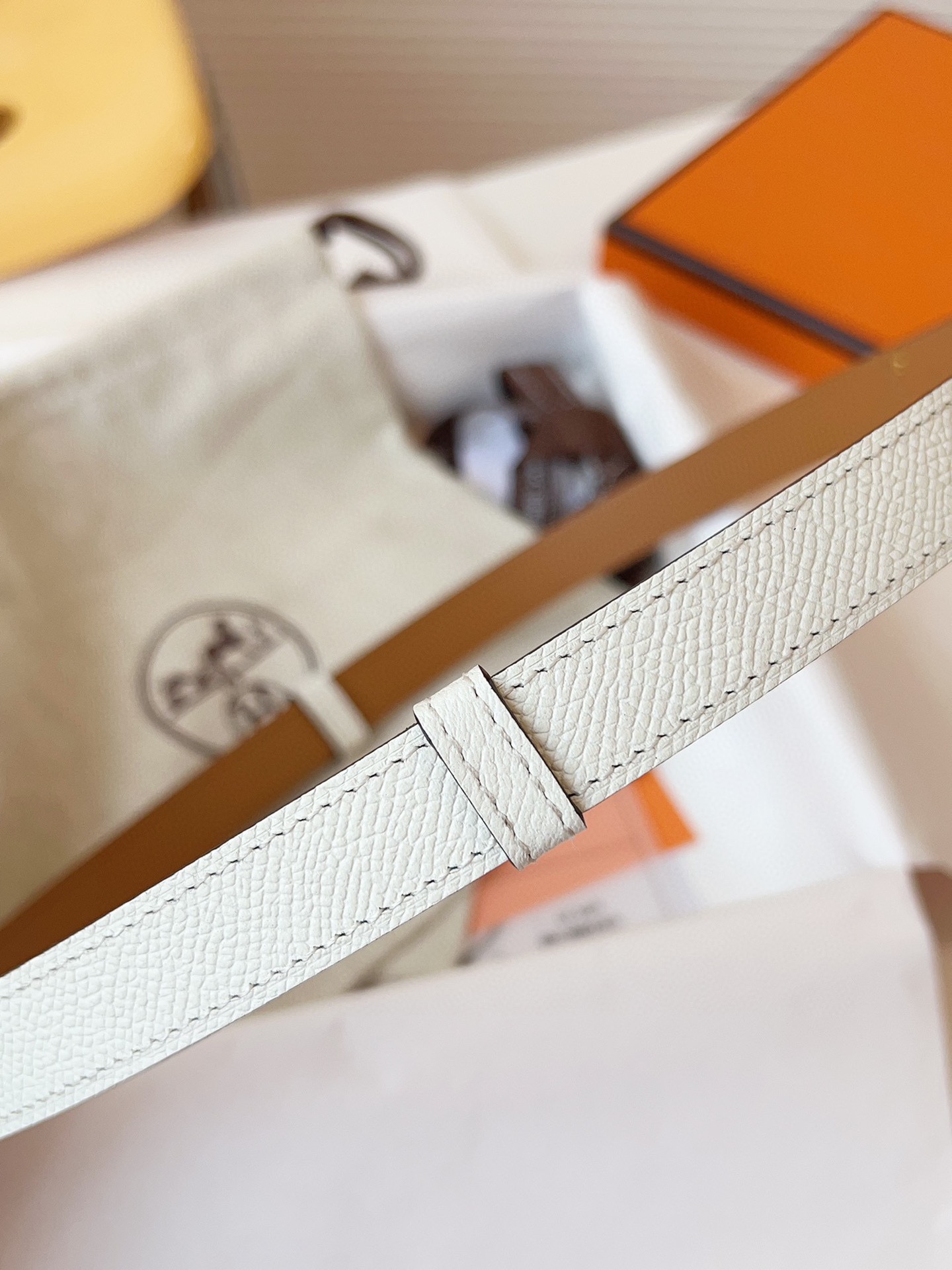 HERMÈS 슬림 레더 벨트