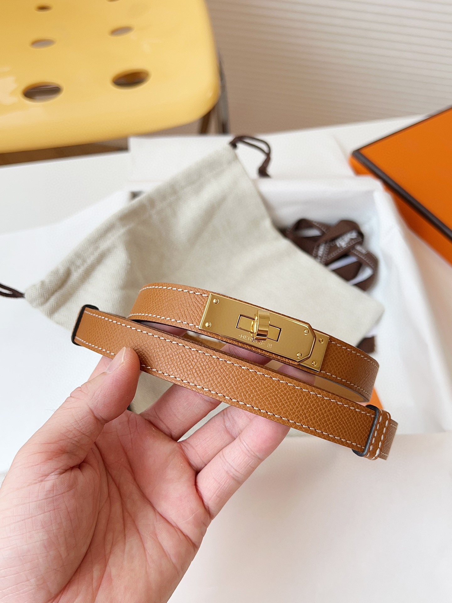 HERMÈS 슬림 레더 벨트