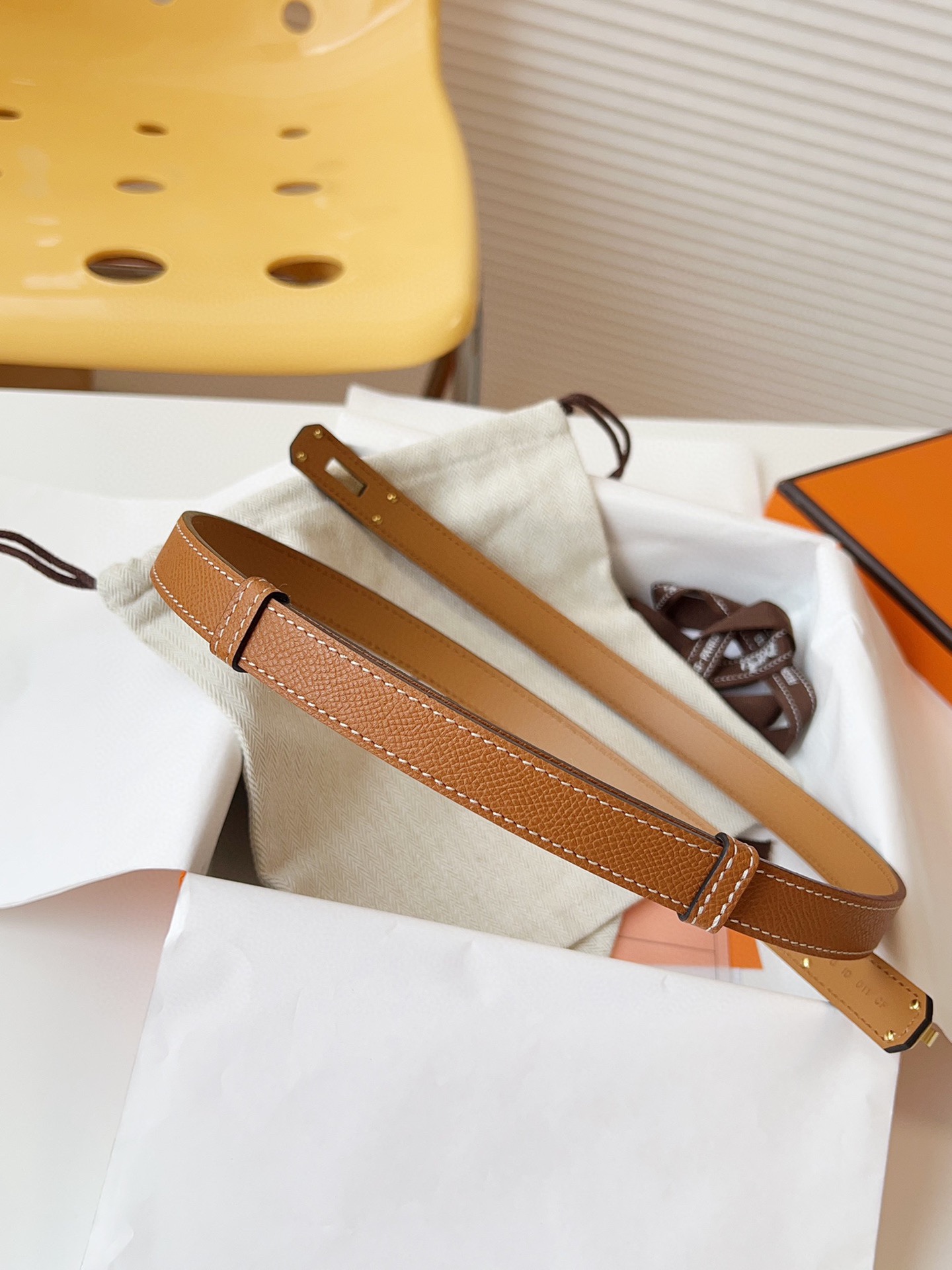 HERMÈS 슬림 레더 벨트