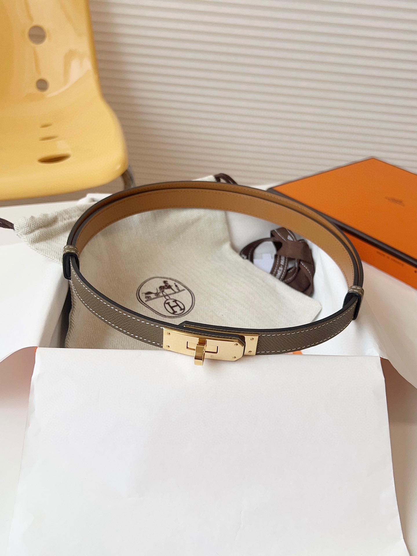 HERMÈS 슬림 레더 벨트