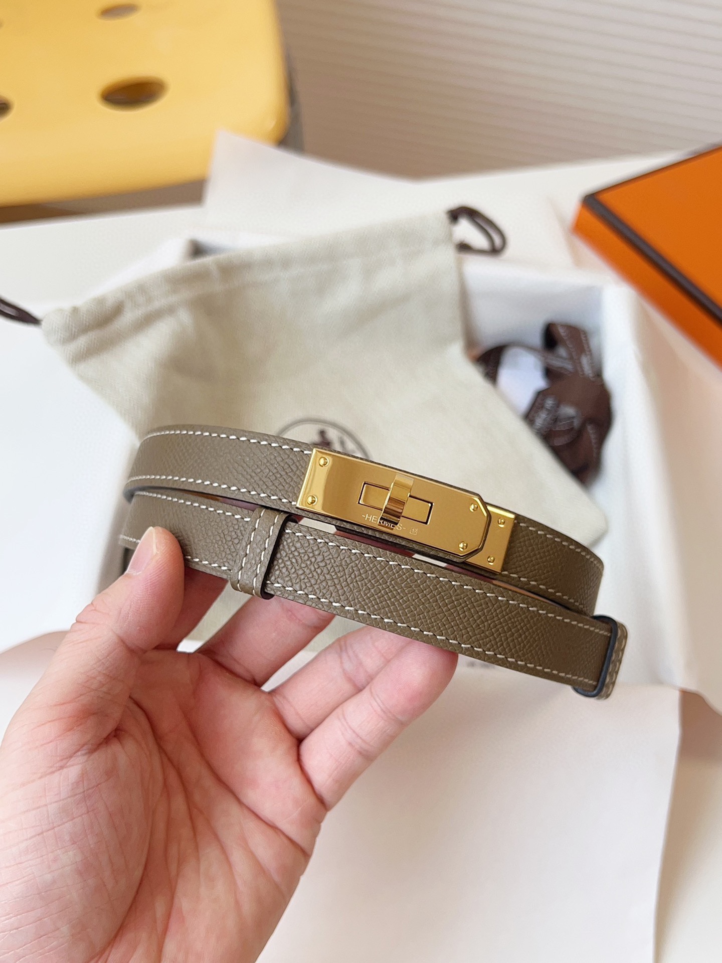 HERMÈS 슬림 레더 벨트
