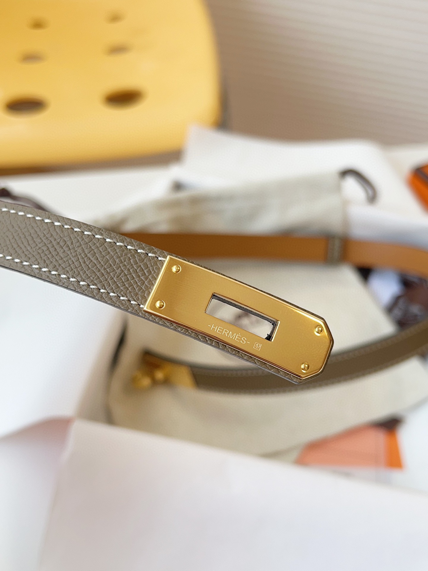 HERMÈS 슬림 레더 벨트