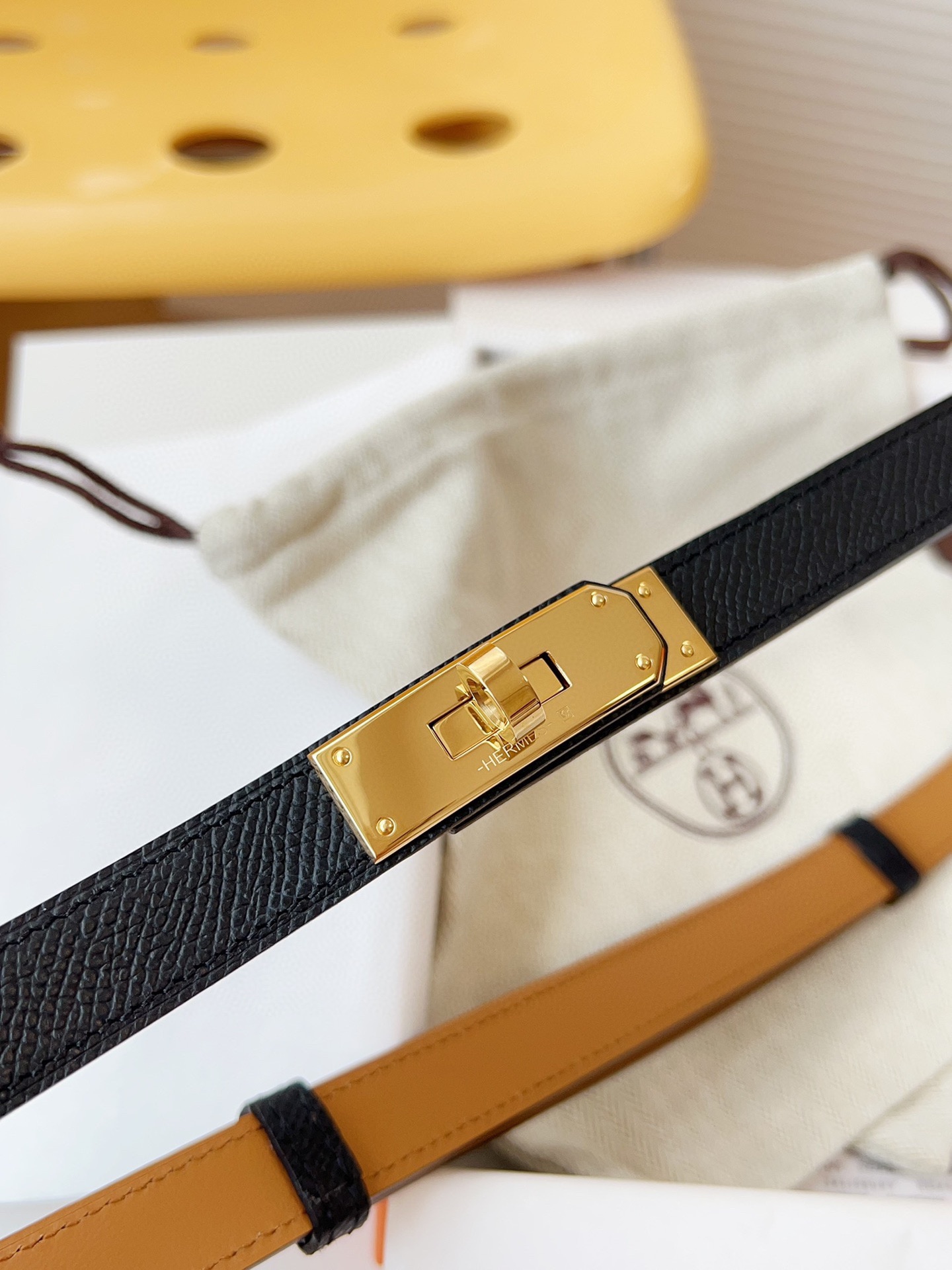 HERMÈS 슬림 레더 벨트